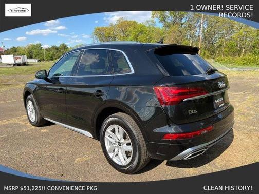 Mythos Black Metallic 2023 Audi Q5 45 S line quattro Premium