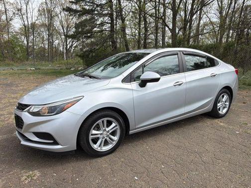 Silver 2016 Chevrolet Cruze LT Automatic