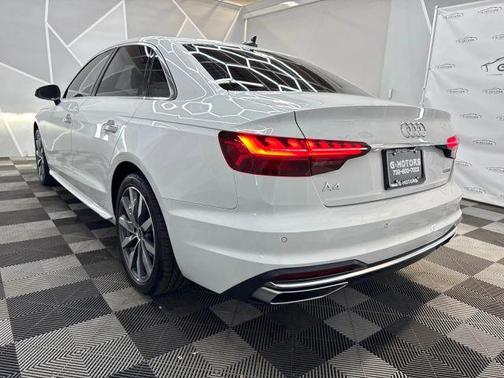 2022 Audi A4 40 Premium Plus