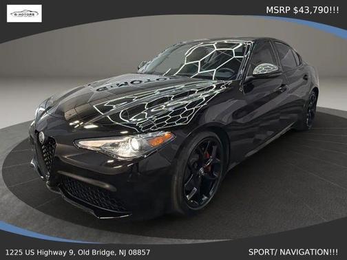 Black 2019 Alfa Romeo Giulia Base