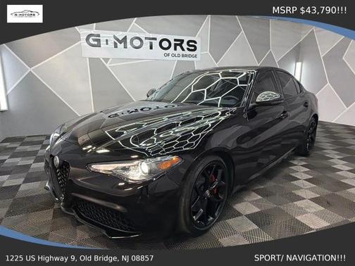Black 2019 Alfa Romeo Giulia Base