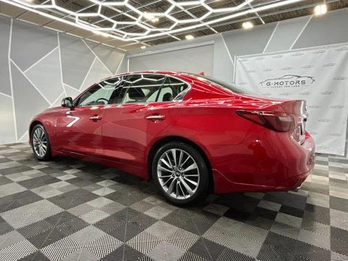 2022 INFINITI Q50 LUXE