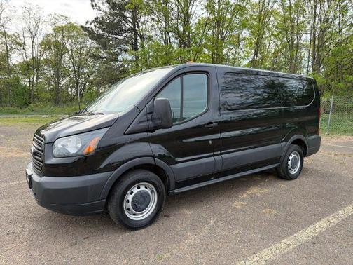 Black 2017 Ford Transit-150 Base