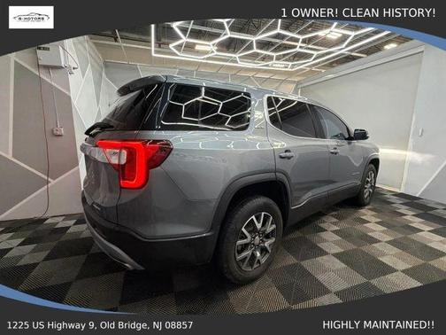 Gray 2021 GMC Acadia SLE