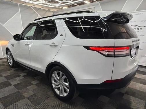 2018 Land Rover Discovery SE