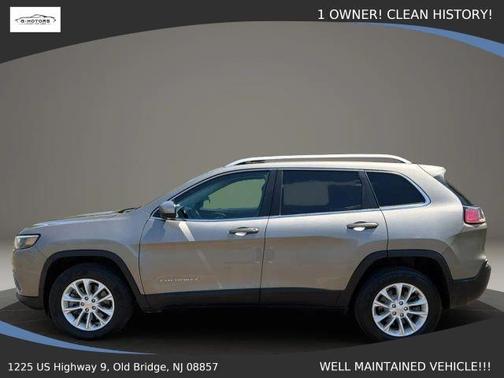 Gold 2019 Jeep Cherokee Latitude