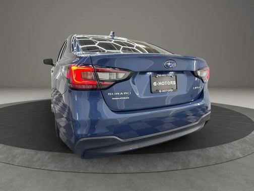 Abyss Blue Pearl 2022 Subaru Legacy
