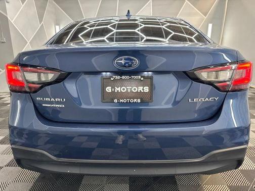 2022 Subaru Legacy Base (CVT)