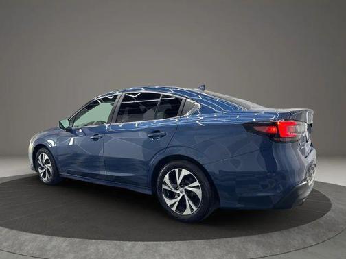 Abyss Blue Pearl 2022 Subaru Legacy