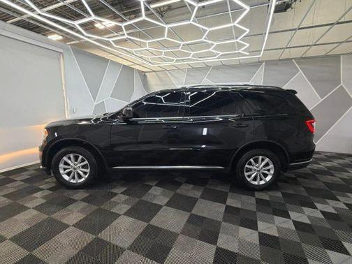 Black 2019 Dodge Durango SXT