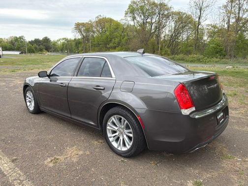 Gray 2016 Chrysler 300 Limited