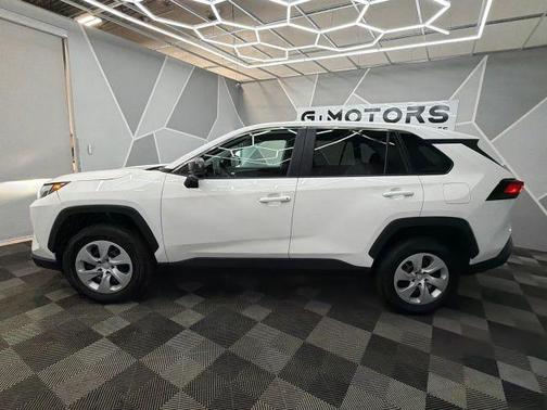 White 2025 Toyota RAV4 LE