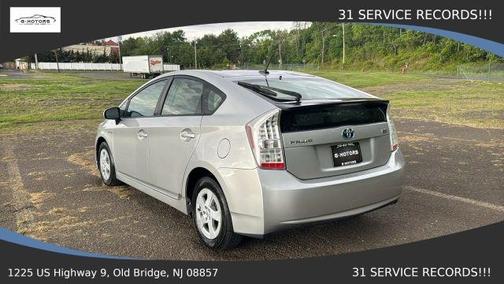 Silver 2011 Toyota Prius II