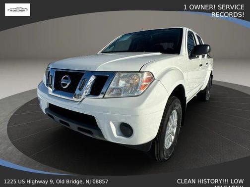 White 2021 Nissan Frontier SV