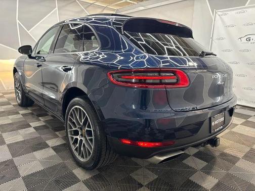 2018 Porsche Macan S