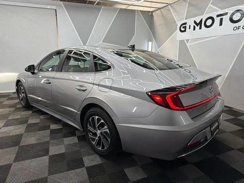 2021 Hyundai SONATA Hybrid Blue