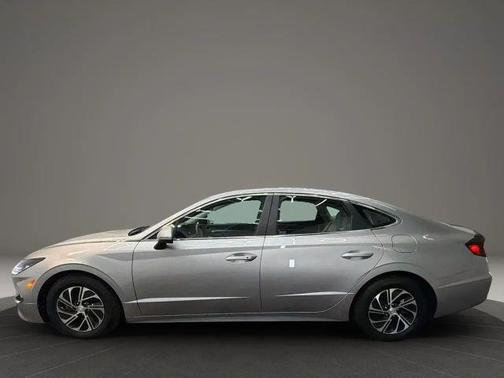 2021 Hyundai SONATA Hybrid Blue