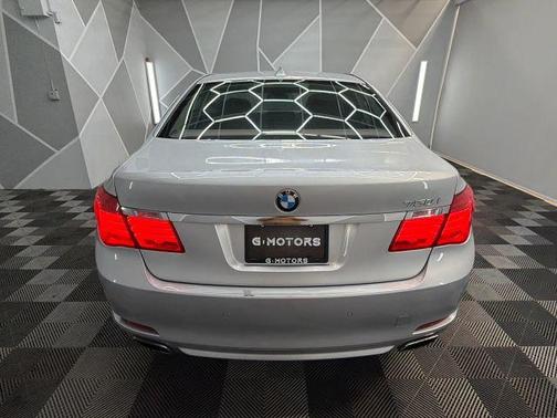 Silver 2012 BMW 750 i xDrive