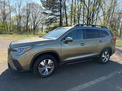 Autumn Green Metallic 2023 Subaru Ascent Premium 7-Passenger