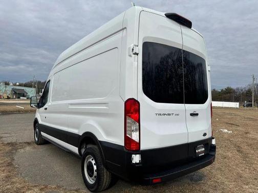 2021 Ford Transit-250 Base