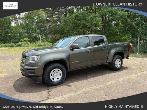Green 2018 Chevrolet Colorado WT