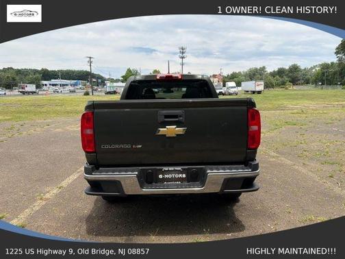 Green 2018 Chevrolet Colorado WT