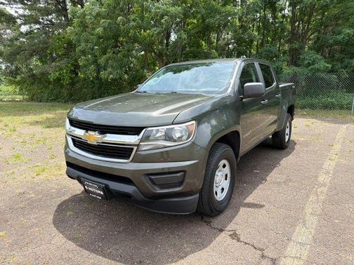 Green 2018 Chevrolet Colorado WT