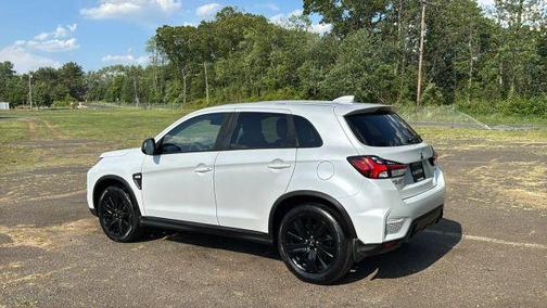 White 2022 Mitsubishi Outlander Sport LE