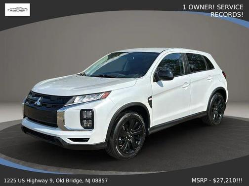 White 2022 Mitsubishi Outlander Sport LE