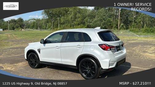 White 2022 Mitsubishi Outlander Sport LE