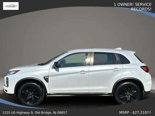 White 2022 Mitsubishi Outlander Sport LE