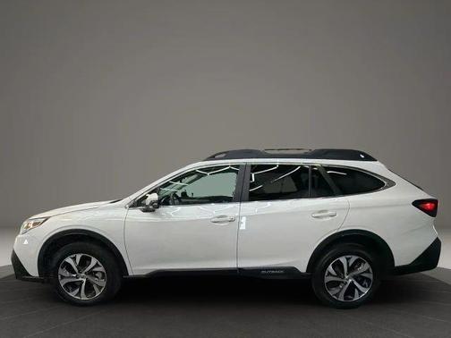 Crystal White Pearl 2020 Subaru Outback Limited
