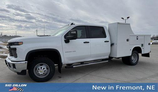 Summit White 2026 Chevrolet Silverado 3500 WT