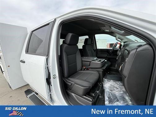 Summit White 2026 Chevrolet Silverado 3500 WT