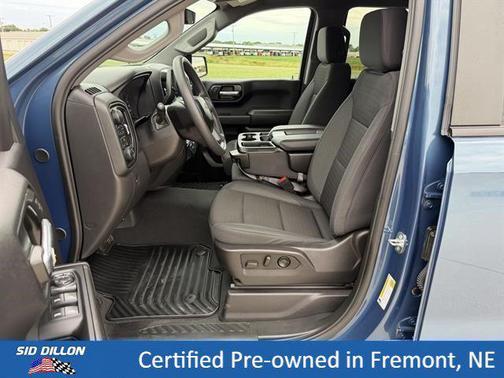 Lakeshore Blue Metallic 2024 Chevrolet Silverado 1500 Custom Trail Boss