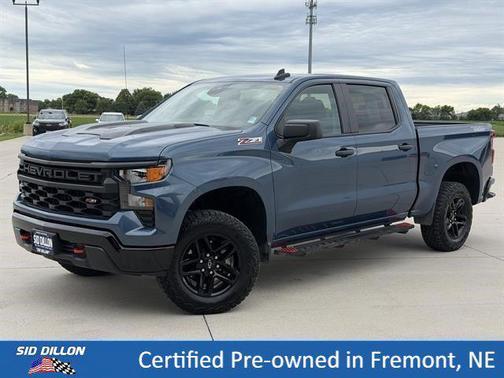 Lakeshore Blue Metallic 2024 Chevrolet Silverado 1500 Custom Trail Boss