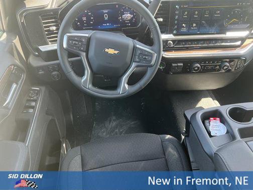 Summit White 2026 Chevrolet Silverado 1500 LT