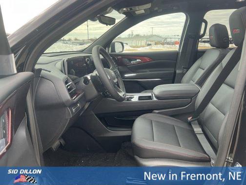 Mosaic Black Metallic 2026 Chevrolet Traverse AWD Z71