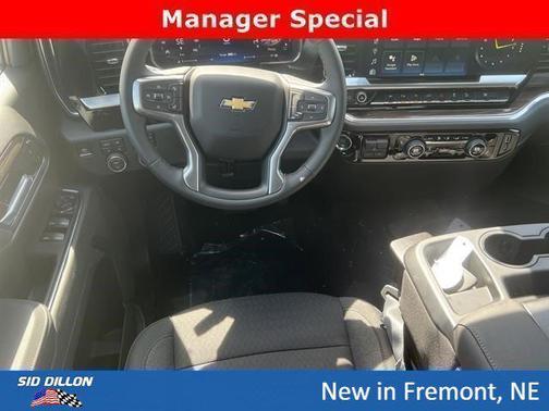 Summit White 2026 Chevrolet Silverado 1500 LT
