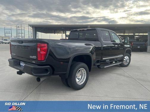 Black 2026 Chevrolet Silverado 3500 High Country