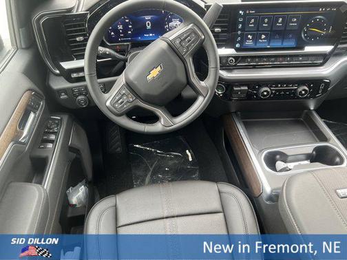 Black 2026 Chevrolet Silverado 3500 High Country