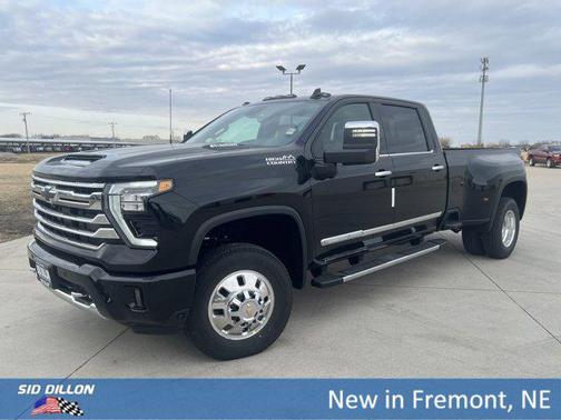 Black 2026 Chevrolet Silverado 3500 High Country