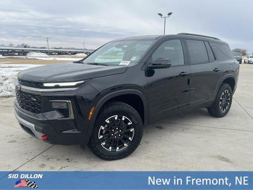 Mosaic Black Metallic 2026 Chevrolet Traverse AWD Z71