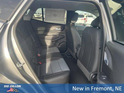 Sterling Gray Metallic 2026 Chevrolet Trax LT