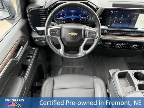 Sterling Gray Metallic 2024 Chevrolet Silverado 1500 LT