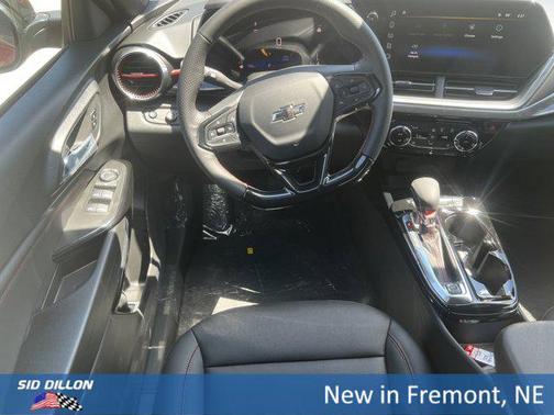 Apex Red 2026 Chevrolet Trax FWD 2RS