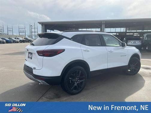 Summit White 2026 Chevrolet Blazer 3LT