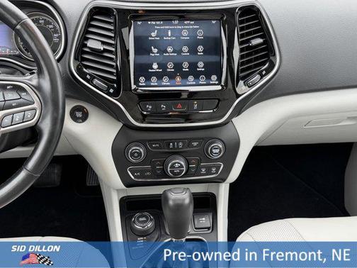 Velvet Red Pearlcoat 2021 Jeep Cherokee Limited