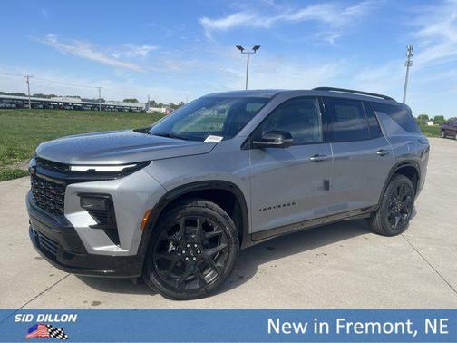 Sterling Gray Metallic 2026 Chevrolet Traverse RS