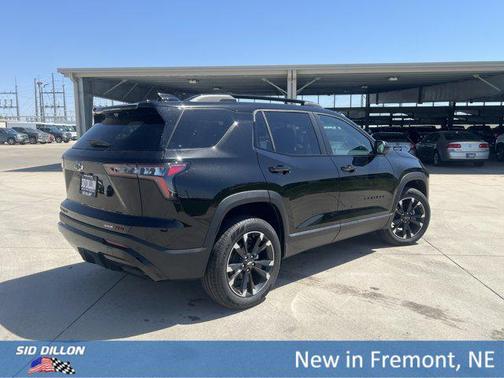 Mosaic Black Metallic 2026 Chevrolet Equinox AWD RS